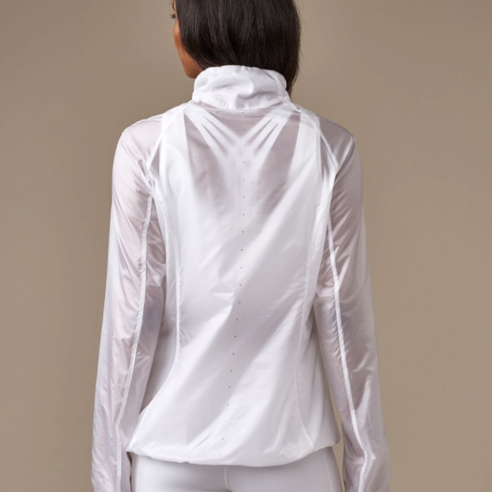 Lululemon Run With It Jacket, Size Medium, White - image 3